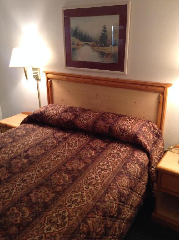 Central Motel Грейт Фолс Екстериор снимка